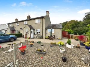 Photo 6- click for photo gallery